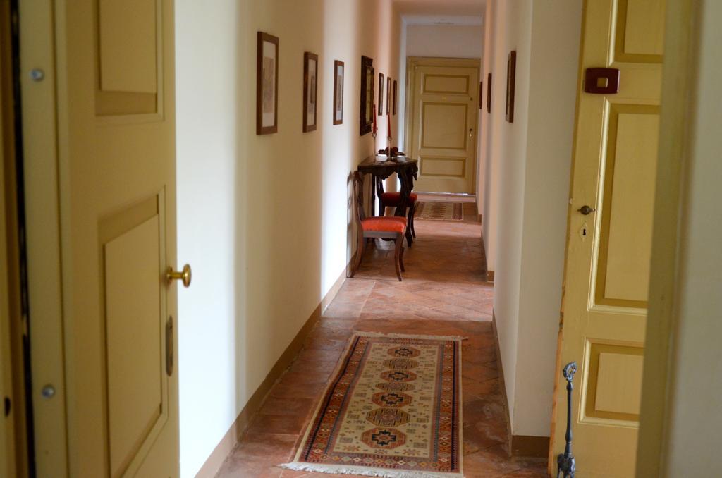 Ferienwohnung Residenza Ca' Laripa Solto Collina Zimmer foto